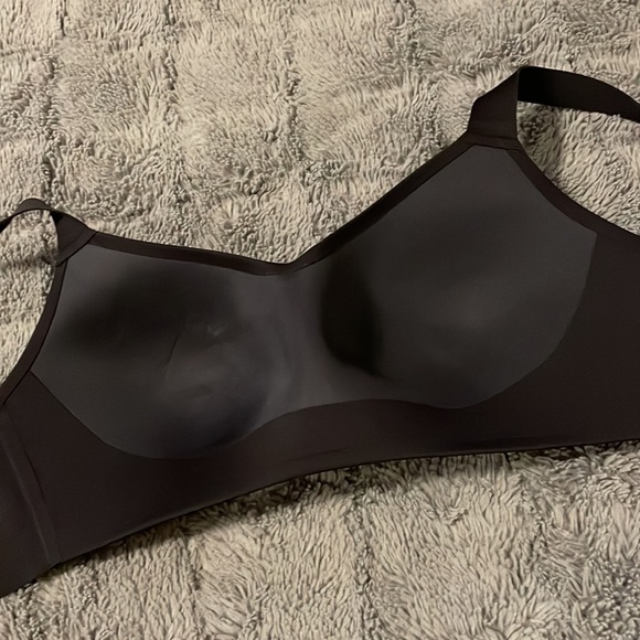 Lululemon bundle - Hold True bras - Picture 12 of 12